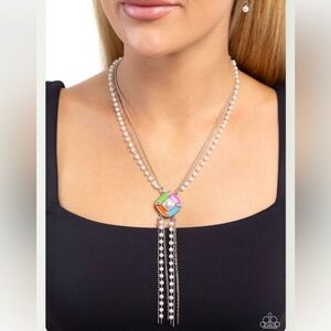 💚⚪️💜 “I PINKY SQUARE” MULTI NECKLACE WITH PEARLS ~ PAPARAZZI❗️💜⚪️💚